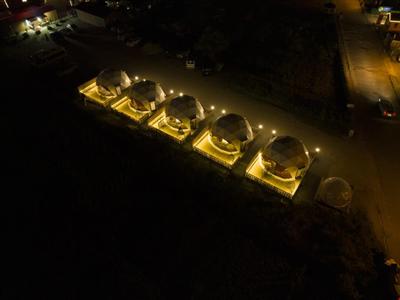 Glamping The Moon