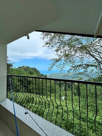 Ayvaz House