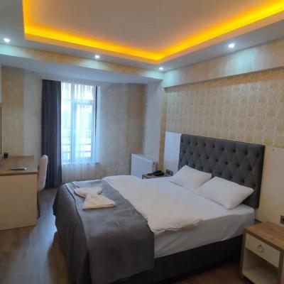 Pera White Hotel