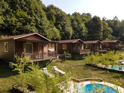 Lagun Pool Village