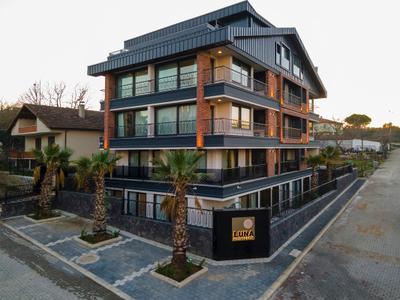 Luna Residence