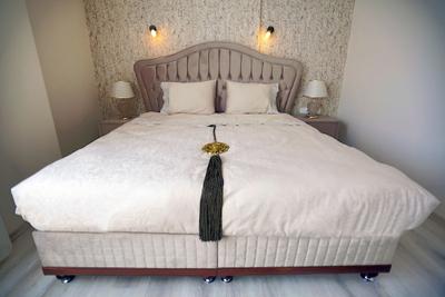 Enki Hotel 
