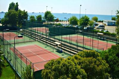 Ataköy Marina Hotel