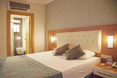 Side Win Hotel & Spa