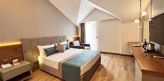 Side Story Resort & Spa
