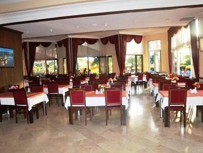 Caretta Beach Hotel