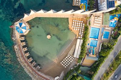 Adin Beach Hotel