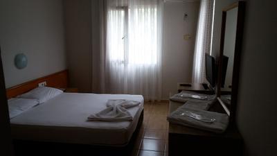 Isinda Hotel
