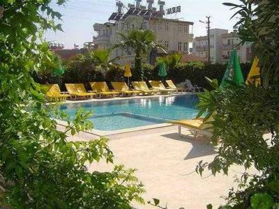 Beyaz Saray Hotel