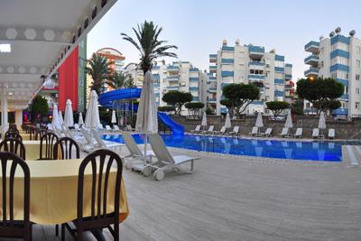 Club Hotel Alpina