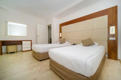 Delfino Boutique Apart Hotel