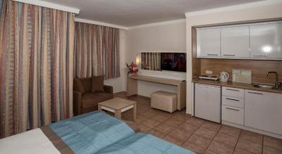 Riviera Apart