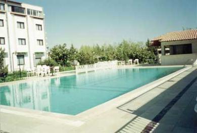 Zeus Hotel