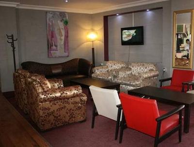 Uslan Hotel