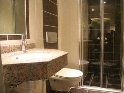 Orient Suite