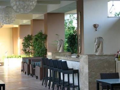 Kentia Apart Hotel