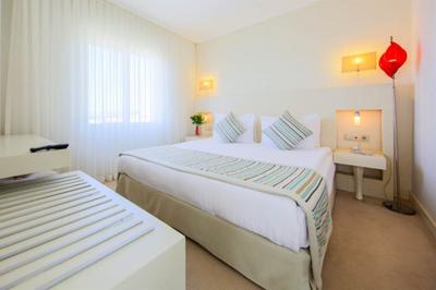 Sisus Hotel