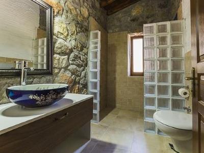 Doga Apartments