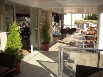 Altunakar I Hotel
