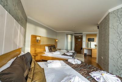Maira Deluxe Resort Hotel
