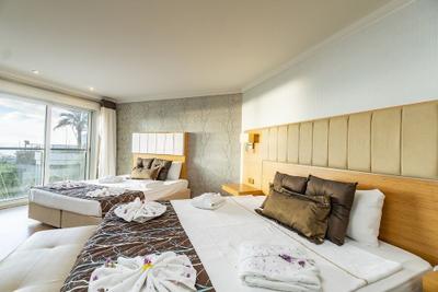 Maira Deluxe Resort Hotel
