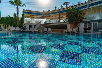 Side Nossa Hotel