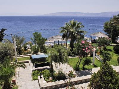 Club Acacia Hotel