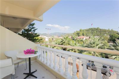 Club Amaris Apartments