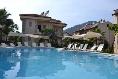 Ali Özalp Villas & Apartments