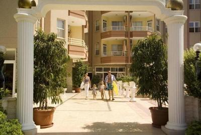 Dolphin Hotel