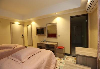 Mora Otel