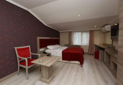 Mora Otel