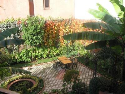 Emin Apart Pension