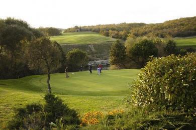 Klassis Golf & Country Club