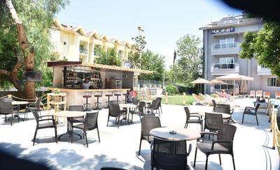 Nur Apartments