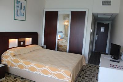 Medis Hotel Çesme