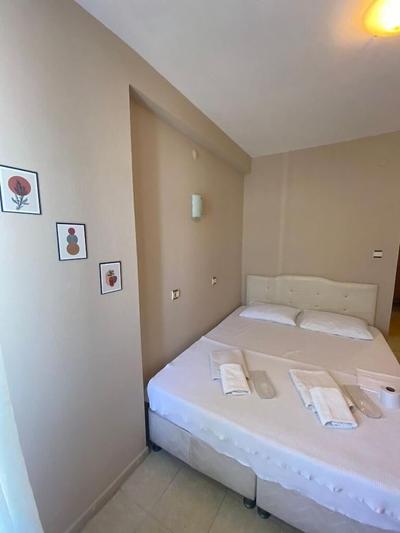 Otel Nese
