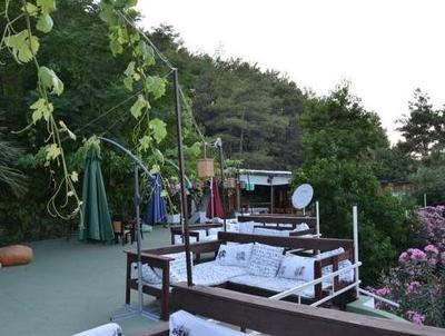 Sazlik China House