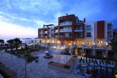 Sundance Residences & Suites Hotel