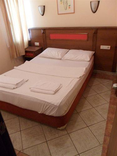 Club Arya Apart & Hotel