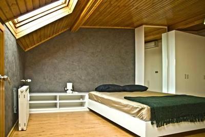 Full House Residence