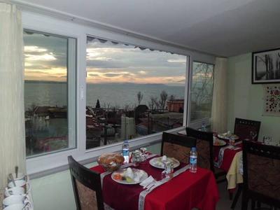 Chora Guesthouse