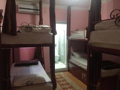 Big Apple Hostel