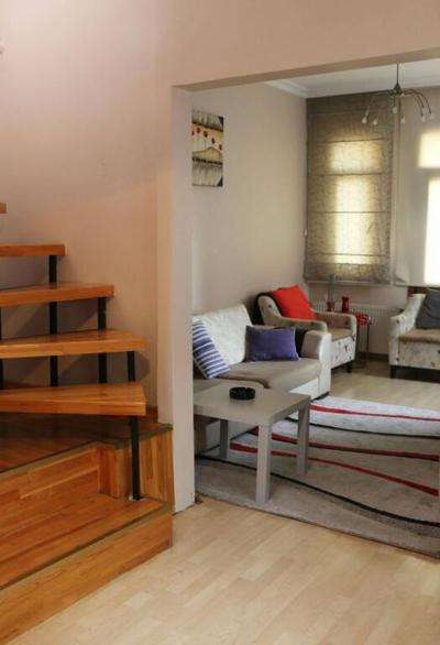 No. 10 Taksim Studios