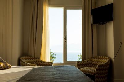 Lara Vista Hotel