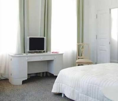 Kar's Otel