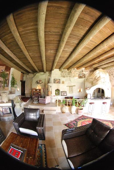 Akkoy Evleri Cave Hotel