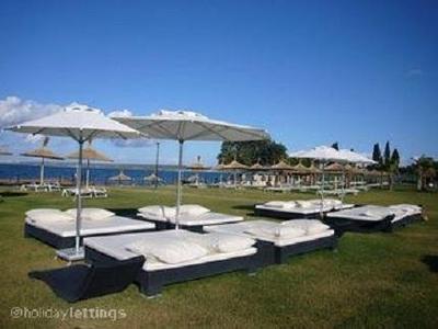Apollonium Villas