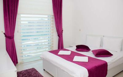 Flora Suites