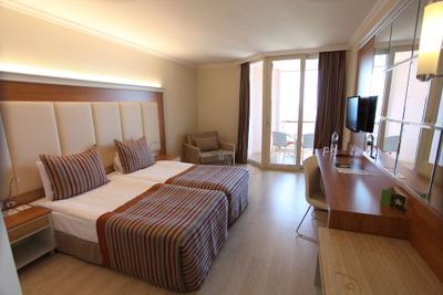 AQI Pegasos Resort